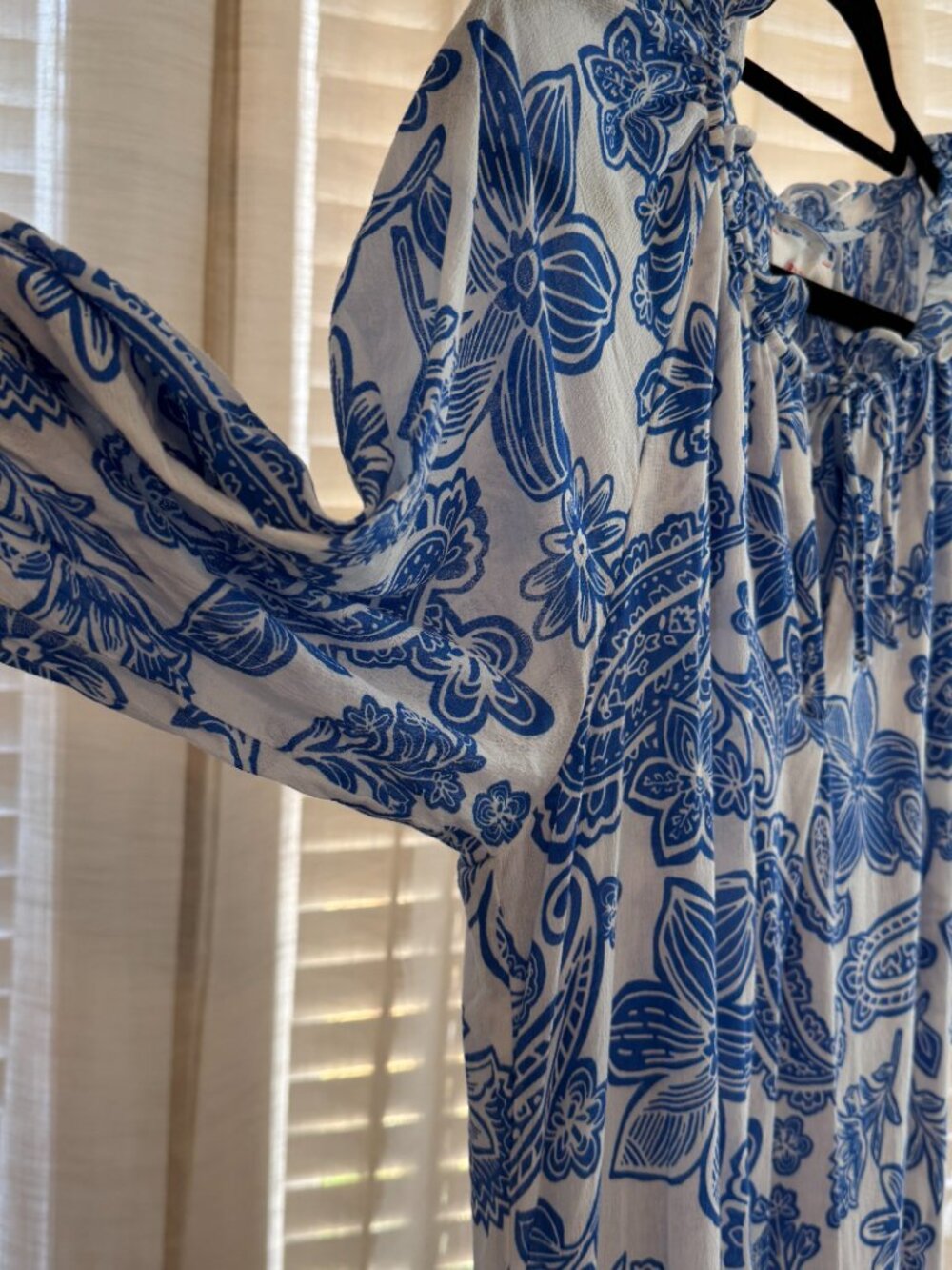 Xirena Lyta Dress in Santorini Blue Paisley | Medium - Picture 3 of 11